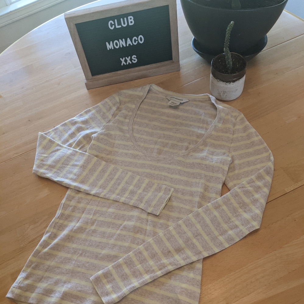 ❤️2/$20❤️ Club Monaco cozy long sleeve